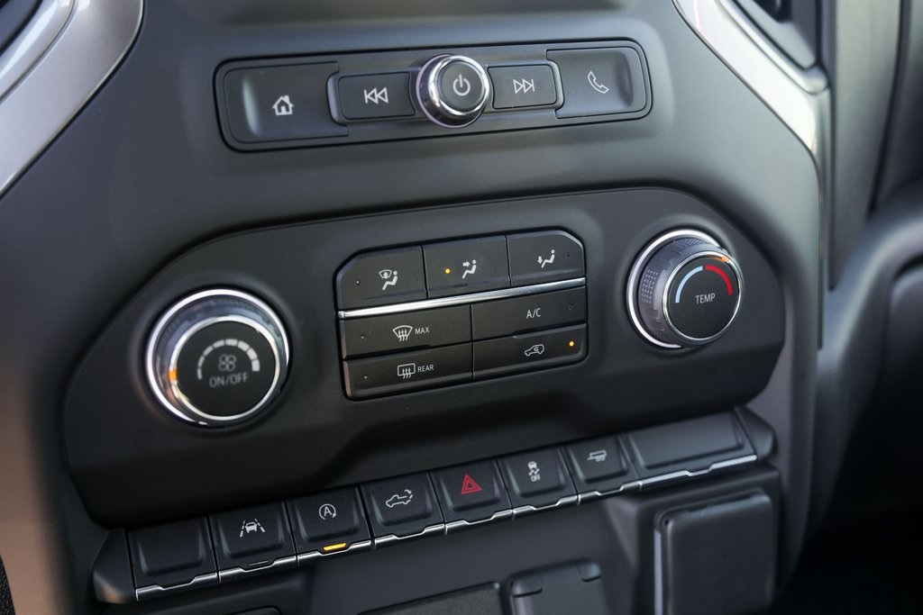 Used Car 2025 Chevrolet Silverado 1500  Custom For Sale Under $40,000 In Austin, Texas