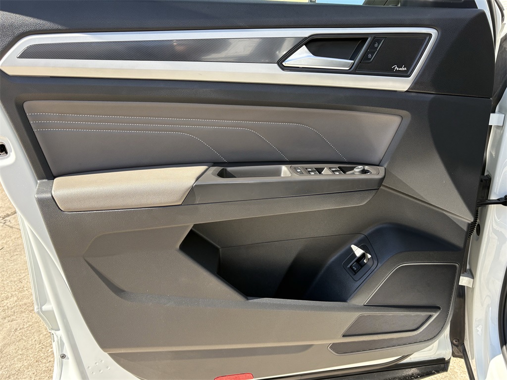 2022 Volkswagen Atlas Cross Sport 3.6L V6 SEL Premium R-Line White at DeMontrond Auto Country