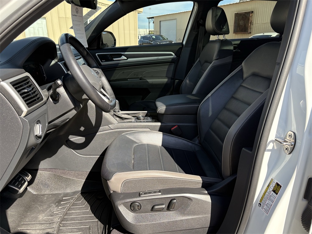 2022 Volkswagen Atlas Cross Sport 3.6L V6 SEL Premium R-Line White at DeMontrond Auto Country