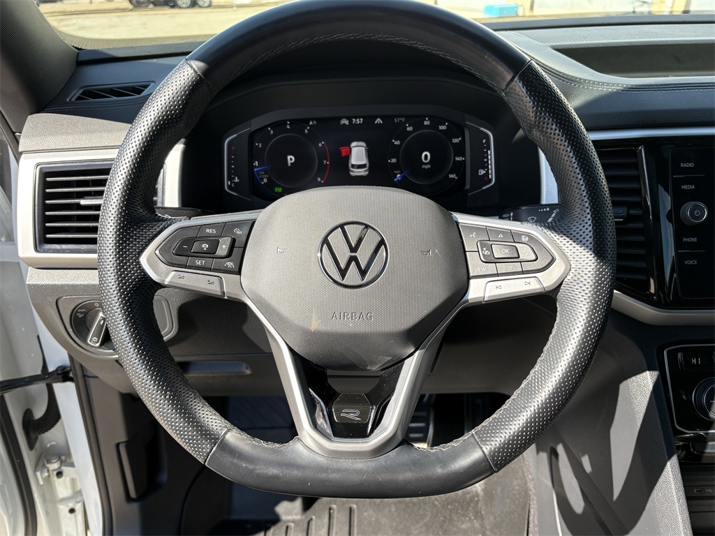 2022 Volkswagen Atlas Cross Sport 3.6L V6 SEL Premium R-Line White at DeMontrond Auto Country