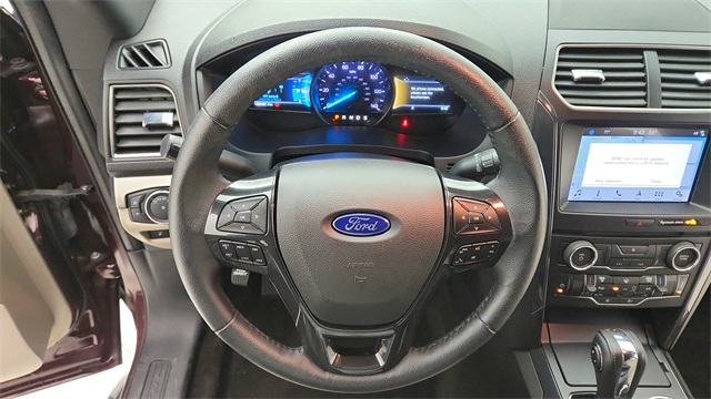 2018 Ford Explorer XLT Red at Autostrade