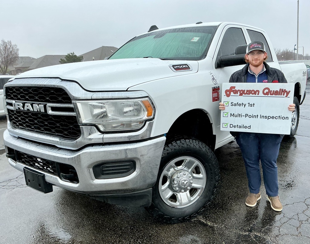 2022 RAM 2500 Tradesman Crew Cab 4WD