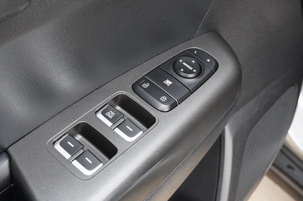 Used Car 2021 Kia Sportage  Lx For Sale Under $20,000 In Weatherford, Texas