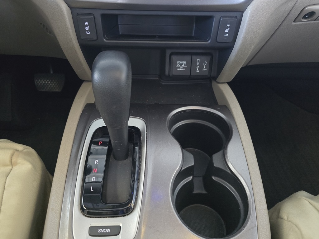 Thumbnail: 2017 Honda Pilot - 18