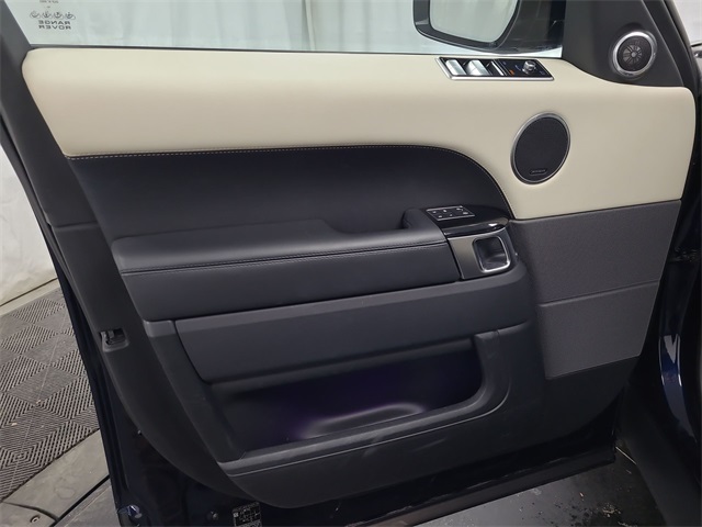 2020 – Land Rover – Range Rover Sport