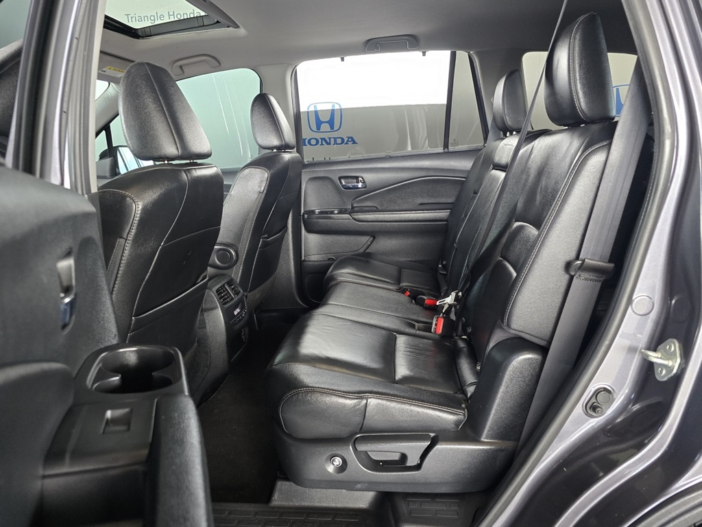 Thumbnail: 2022 Honda Pilot - 15