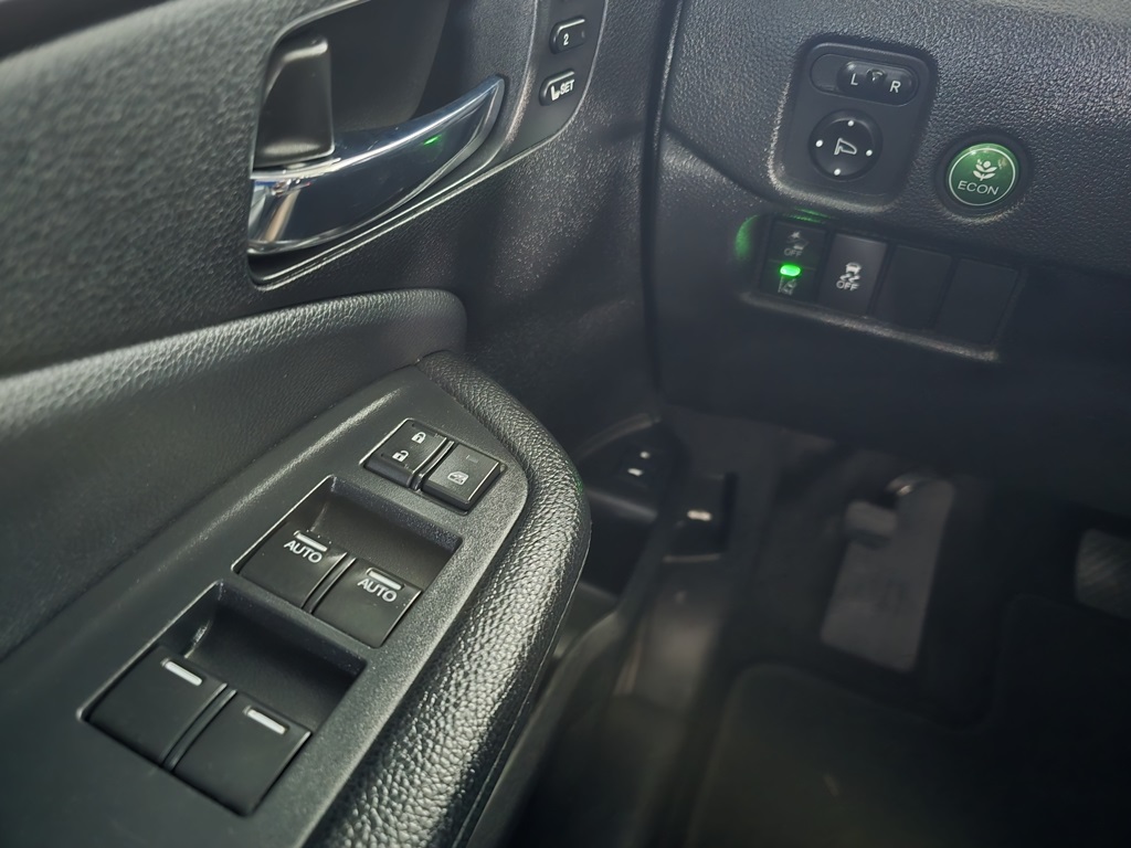 Thumbnail: 2022 Honda Pilot - 29