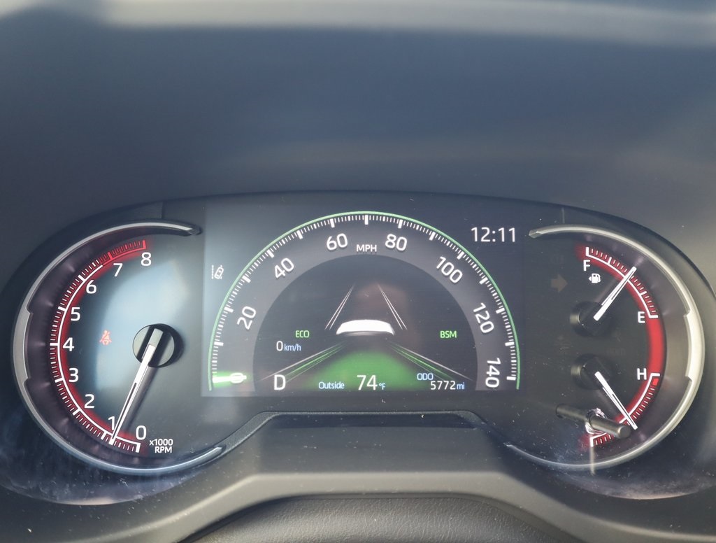 Thumbnail: 2024 Toyota RAV4 - 23