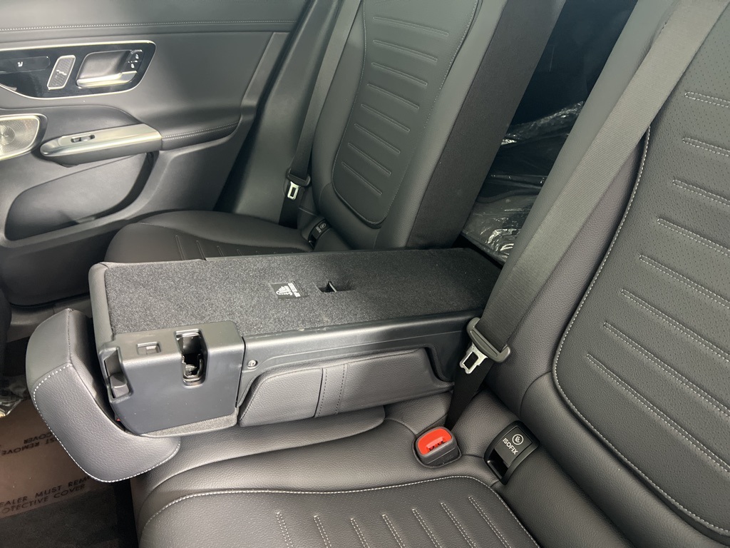 2025 Mercedes Benz GLC 300 4MATIC photo 27