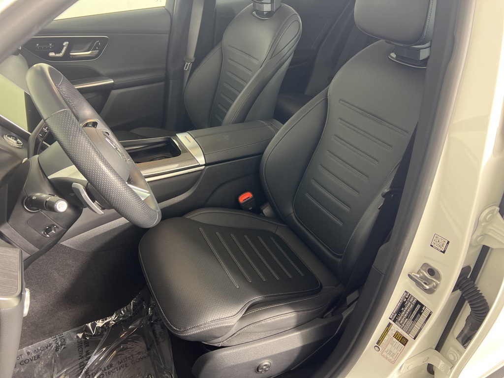 2025 Mercedes Benz GLC 300 4MATIC photo 34