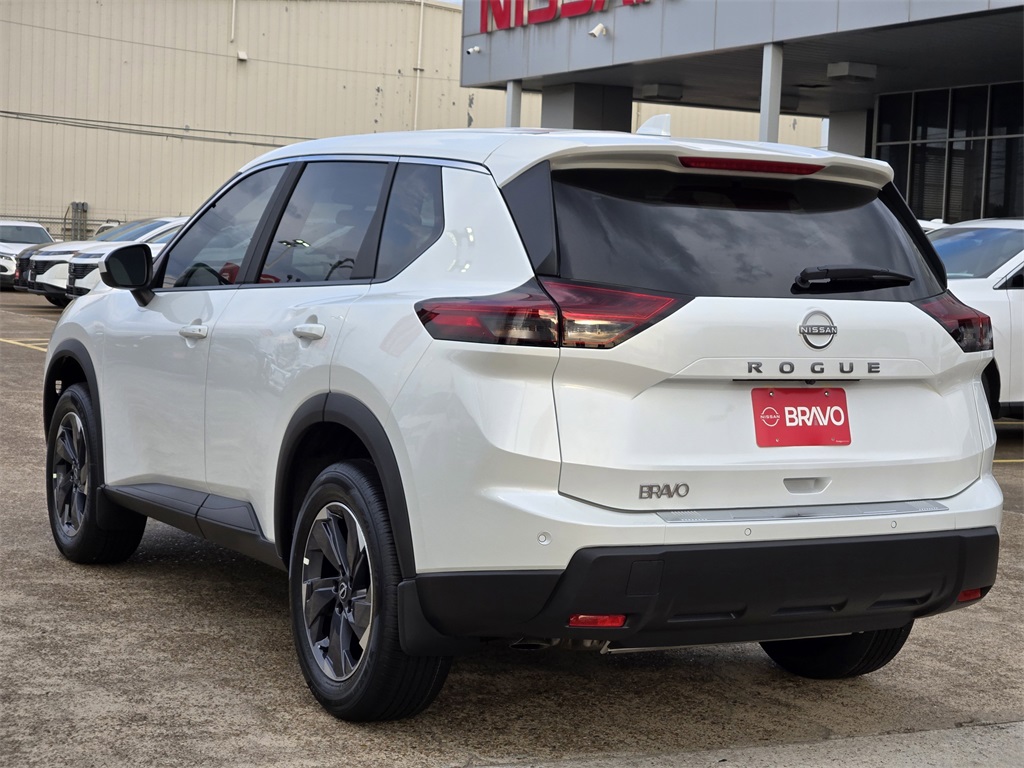 2026 Nissan Rogue SV - 3