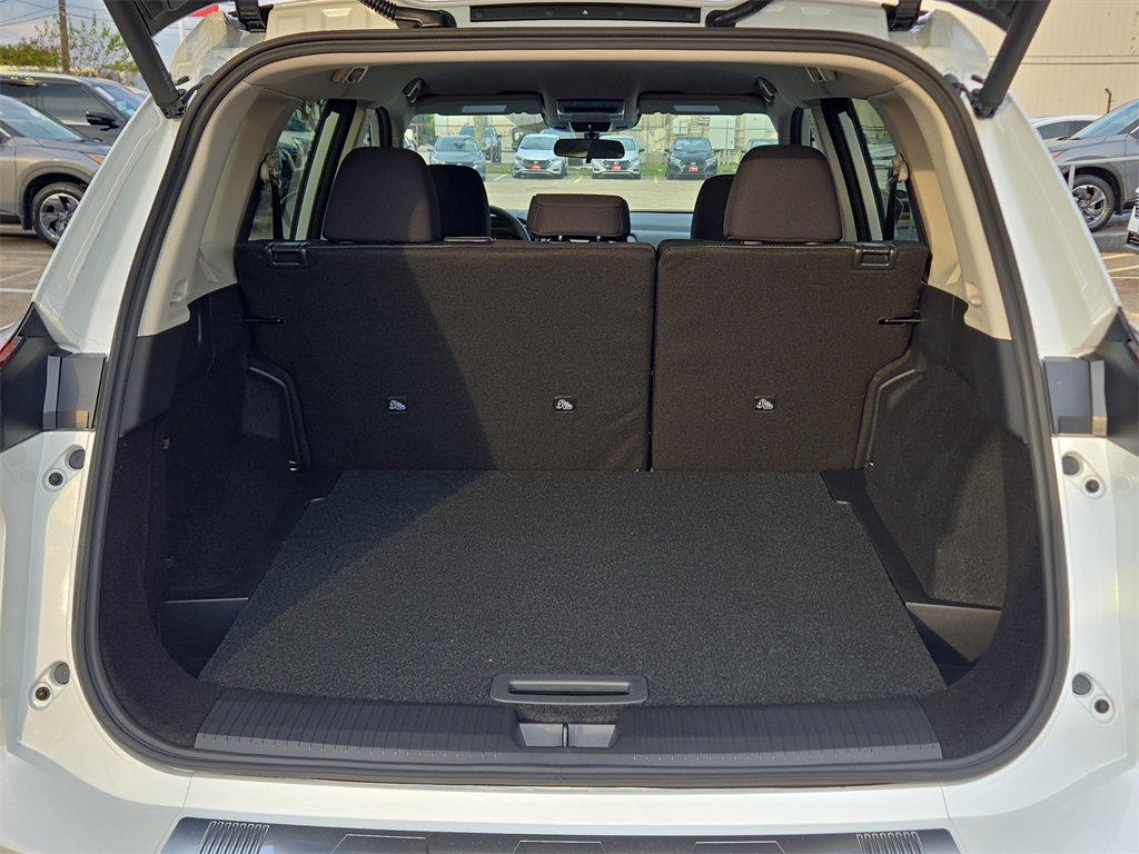 2026 Nissan Rogue SV - 4