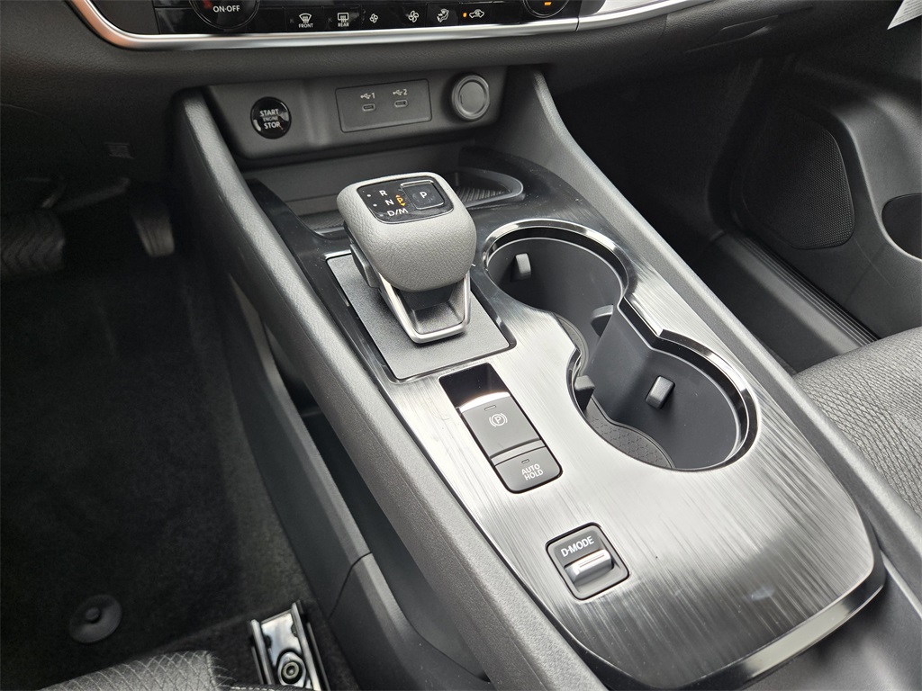 2026 Nissan Rogue SV - 11