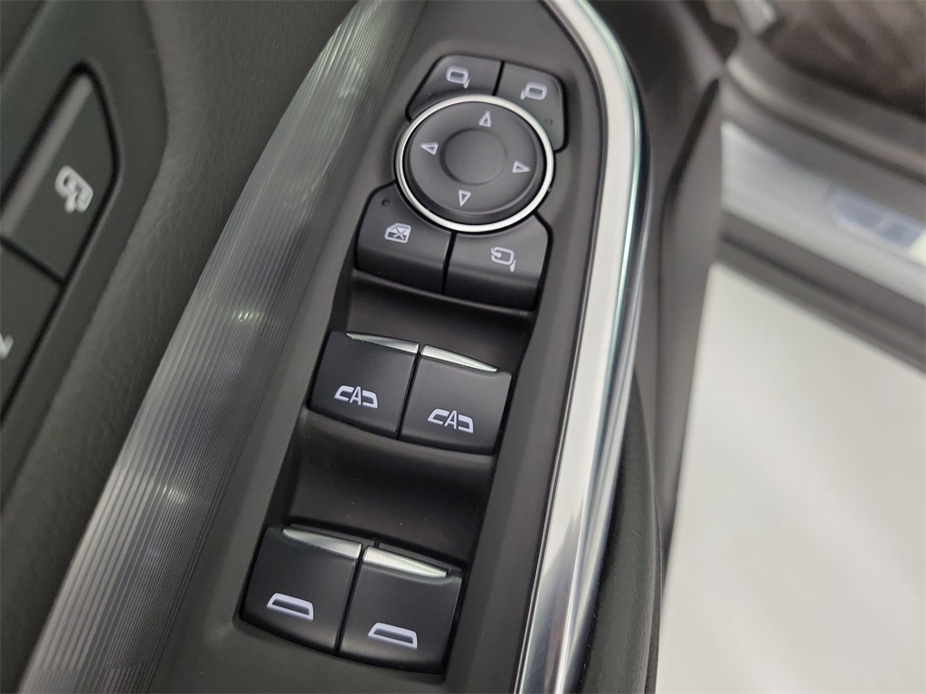 2025 Cadillac XT4 Premium Luxury Silver at Tom Peacock Cadillac