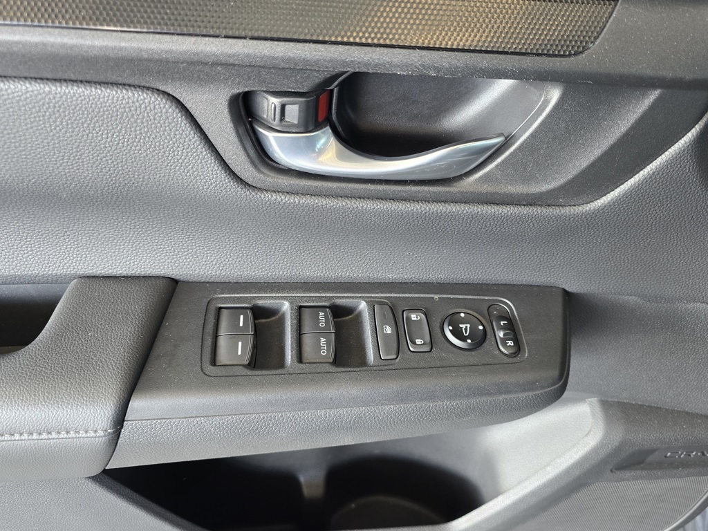 Thumbnail: 2023 Honda CR-V - 18