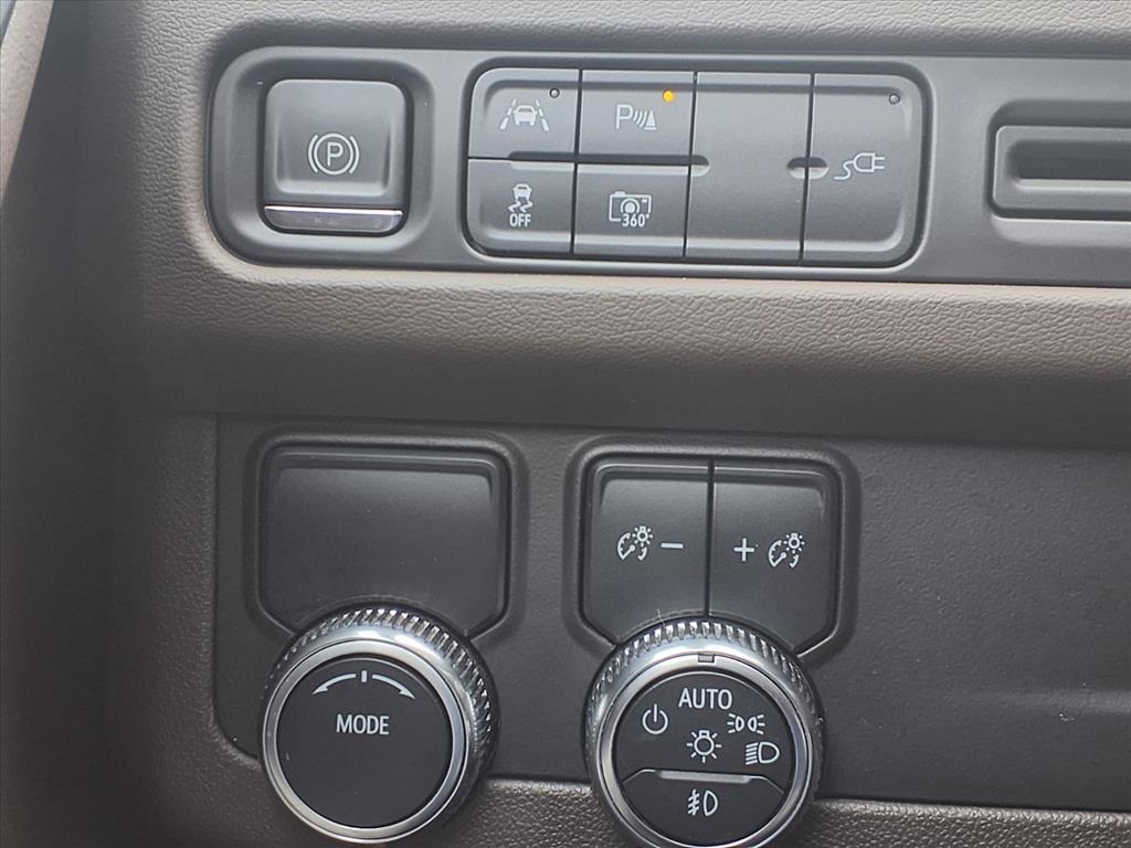 2022 GMC Yukon XL SLT White at Classic Elite Chevrolet Sugar Land