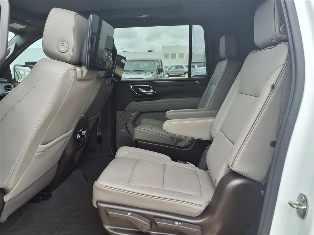 2022 GMC Yukon XL SLT White at Classic Elite Chevrolet Sugar Land