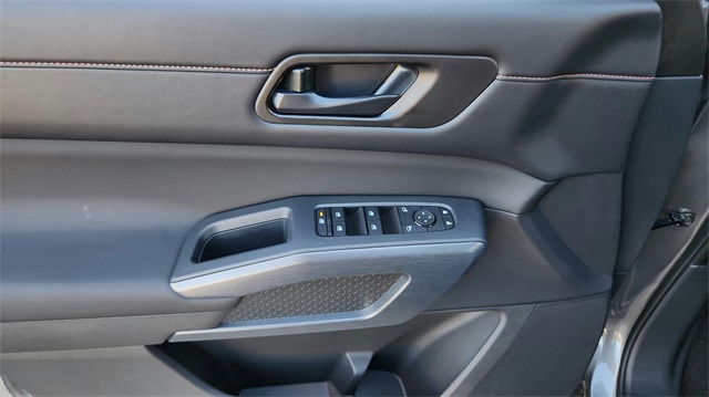 2025 Nissan Pathfinder