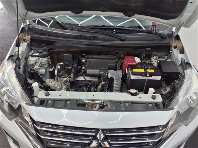 2023 Mitsubishi Mirage G4  - 11