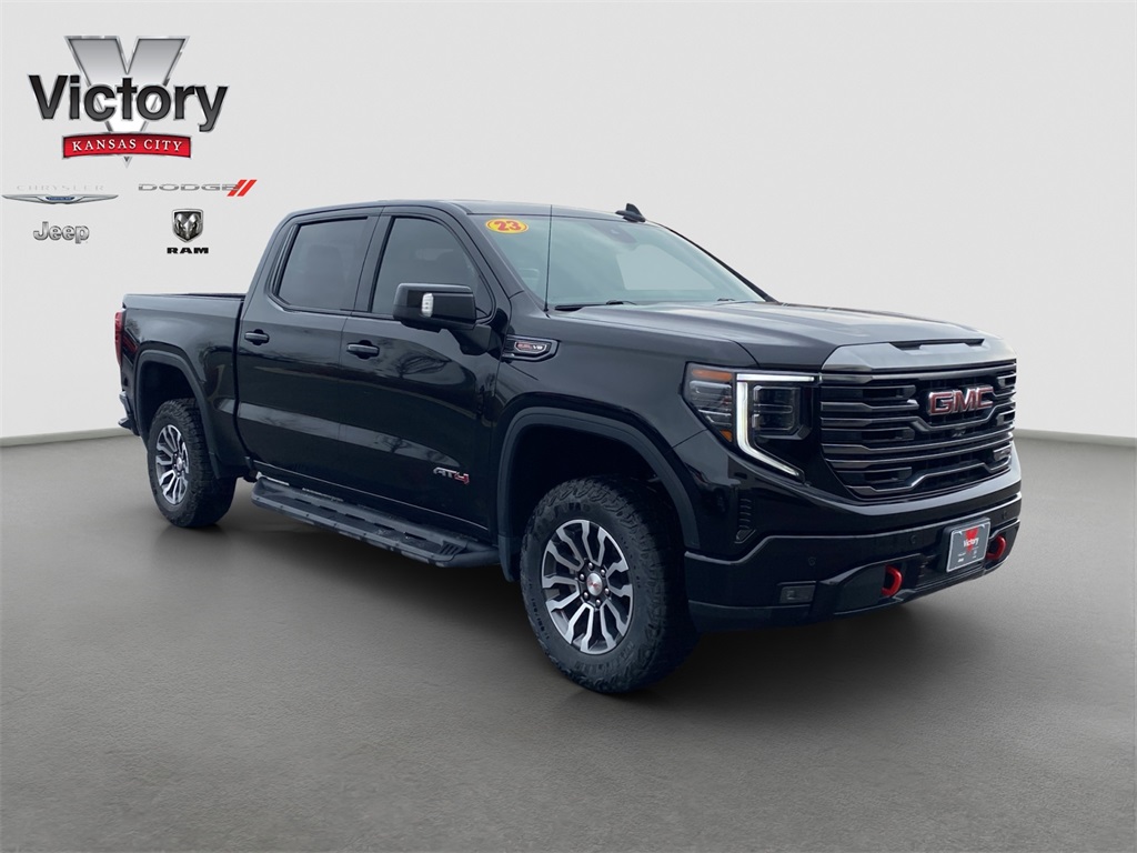 2023 GMC Sierra 1500 AT4 Crew Cab 4WD
