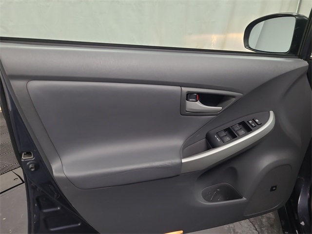 2010 – Toyota – Prius