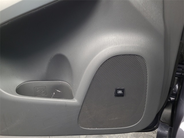 2010 – Toyota – Prius