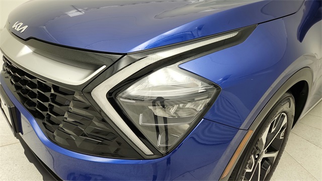 2023 Kia Sportage EX - 9