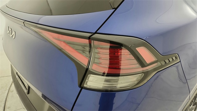2023 Kia Sportage EX - 10