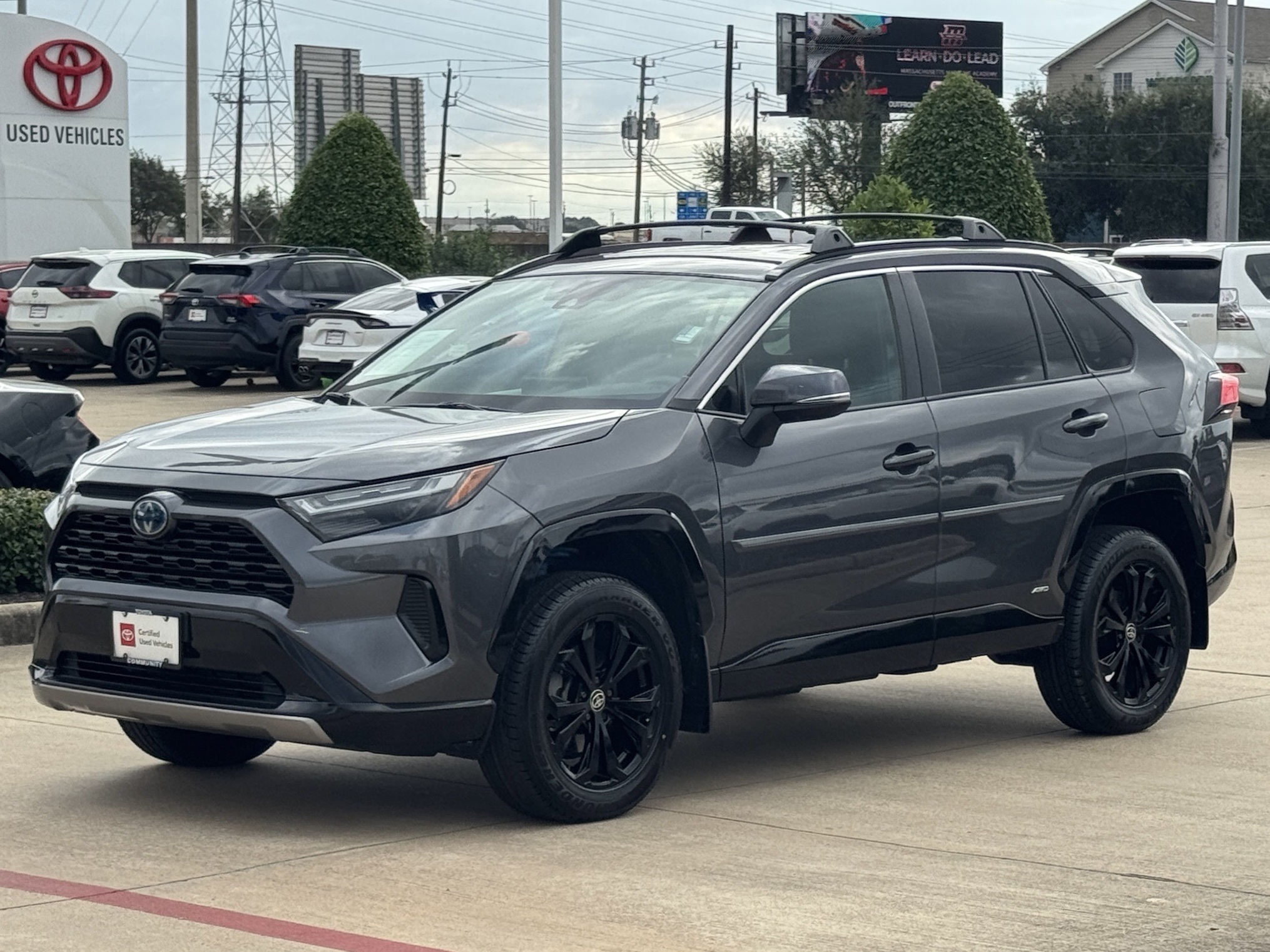 2023 Toyota RAV4 Hybrid SE  at Toyota of Victoria