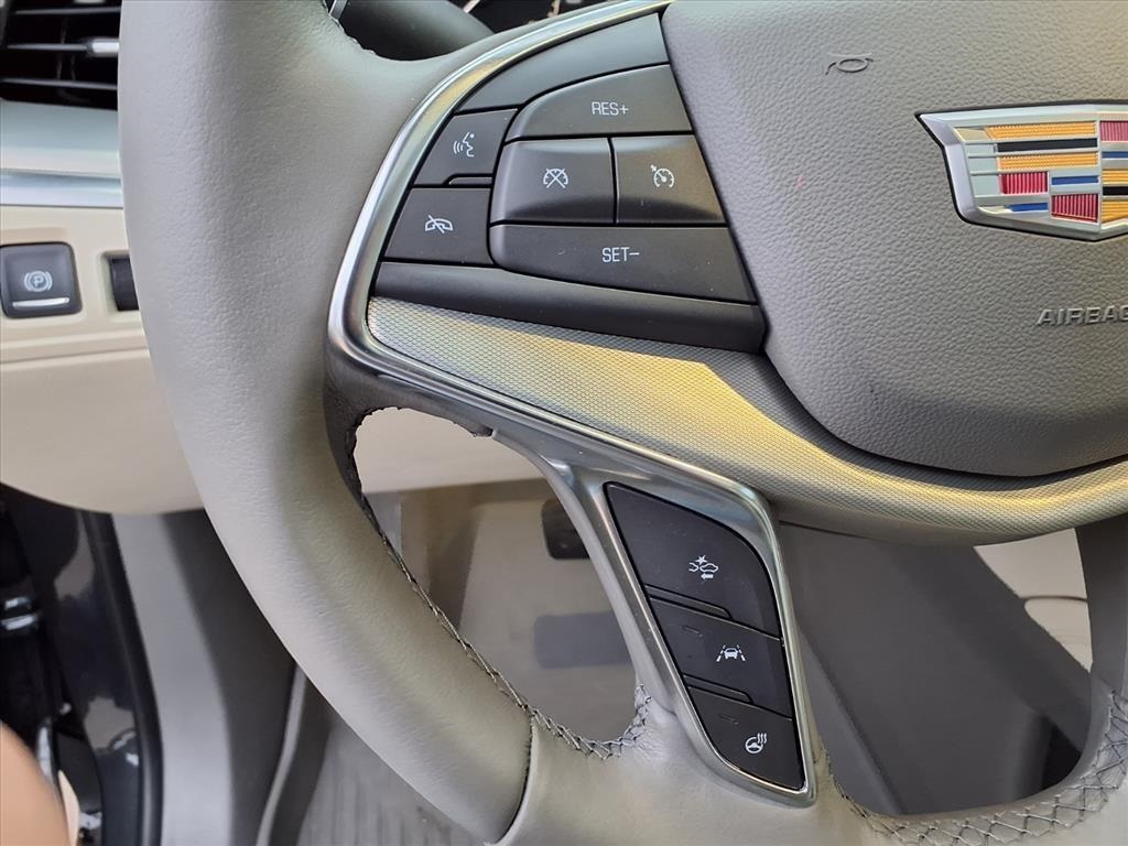 2022 Cadillac XT5 Premium Luxury Green at Tom Peacock Cadillac