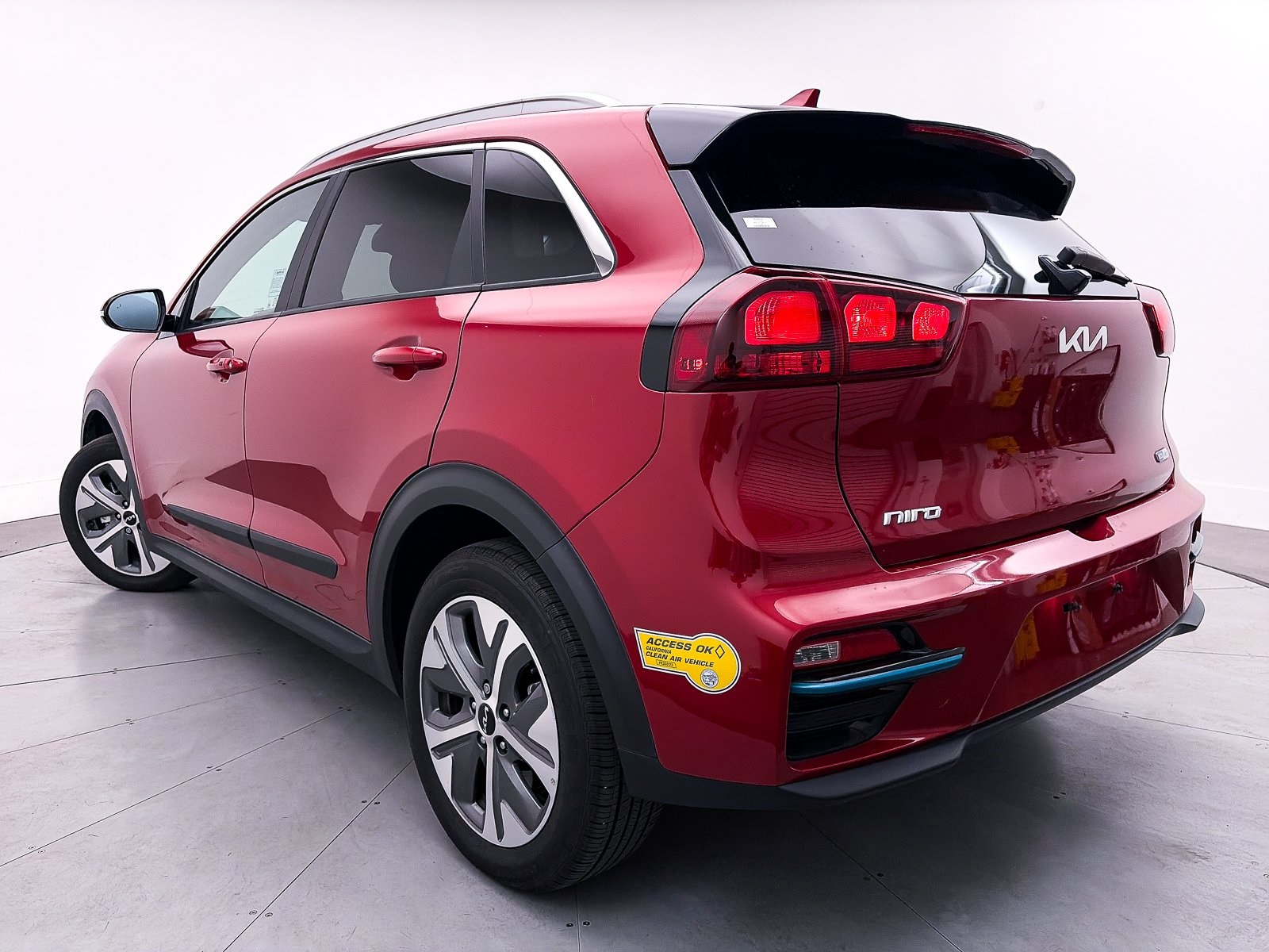 Certified 2022 Kia Niro EX with VIN KNDCC3LG9N5150813 for sale in Scottsdale, AZ