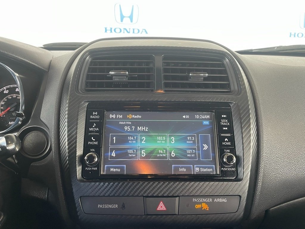 Thumbnail: 2023 Mitsubishi Outlander Sport - 26