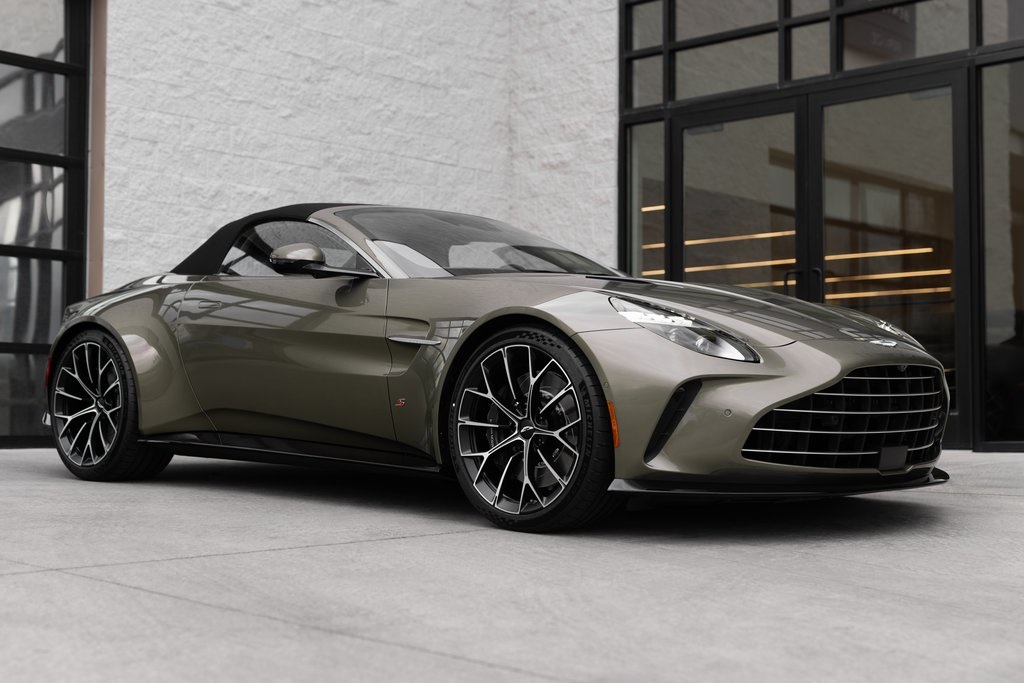 2026 Aston Martin Vantage S's photo