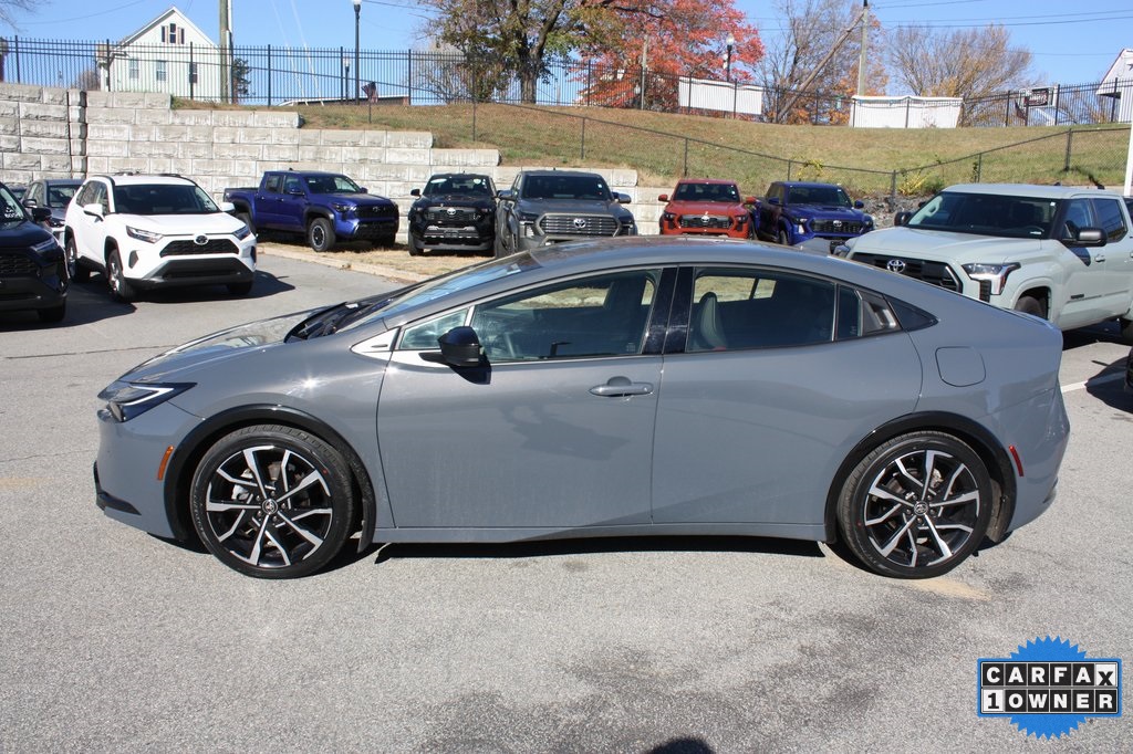 2023 Toyota Prius Prime XSE photo 2