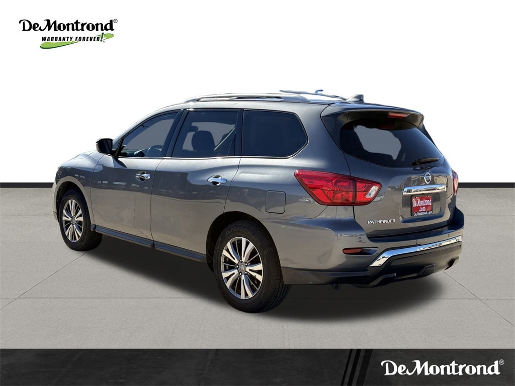 2019 Nissan Pathfinder SV Gray at Bravo Nissan