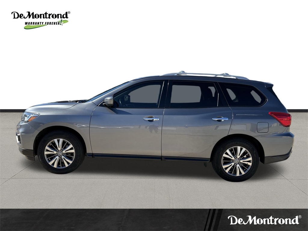 2019 Nissan Pathfinder SV Gray at Bravo Nissan