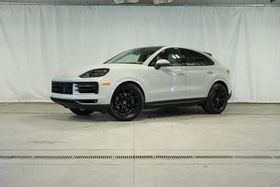 2026 Porsche Cayenne Coupe AWD