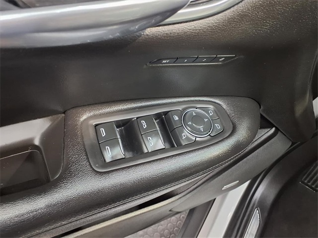 2019 Cadillac XT5 Luxury Silver at Bayway Cadillac Southwest