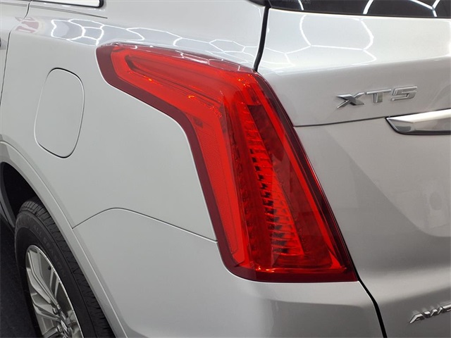 2019 Cadillac XT5 Luxury Silver at Bayway Cadillac Southwest