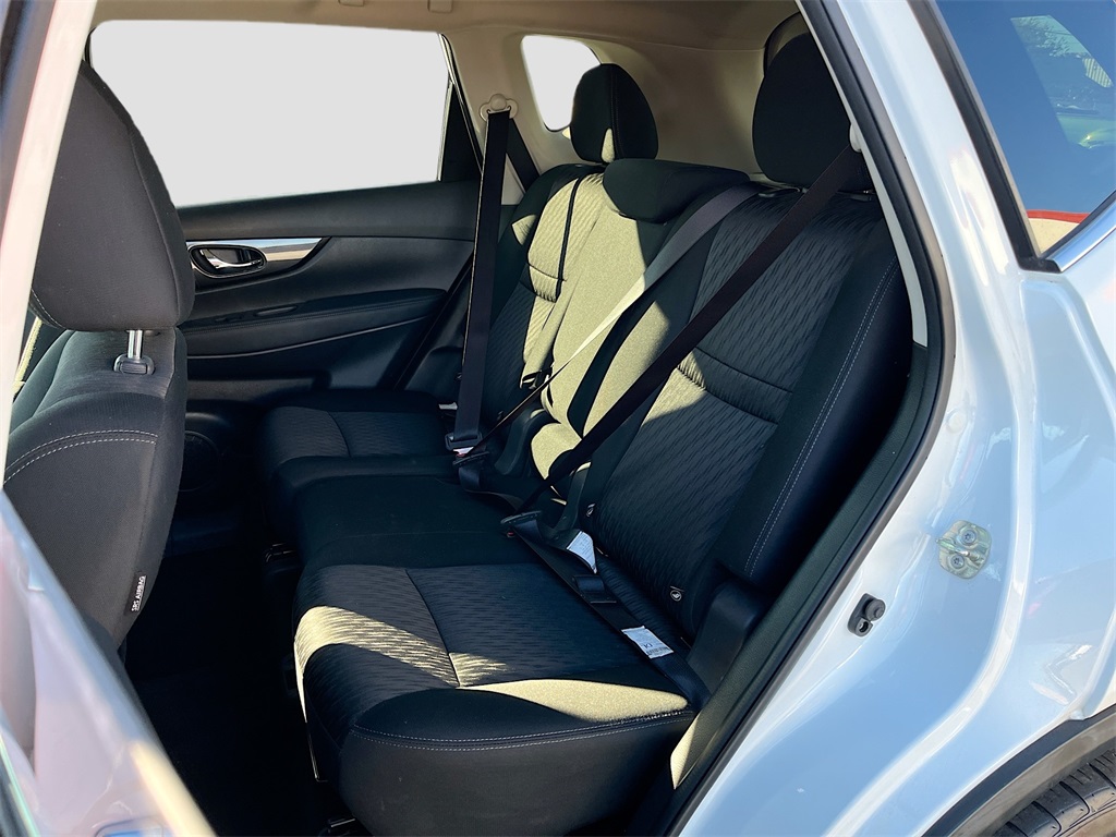 2020 Nissan Rogue SV White at Martin Chrysler Dodge Jeep Ram