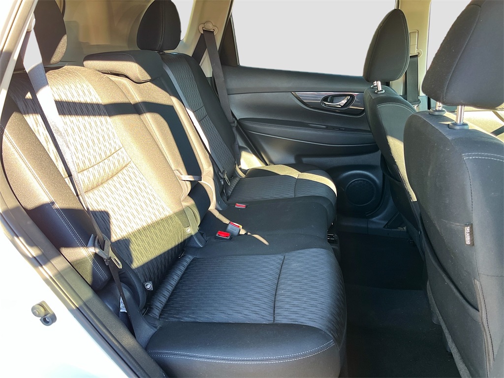 2020 Nissan Rogue SV White at Martin Chrysler Dodge Jeep Ram