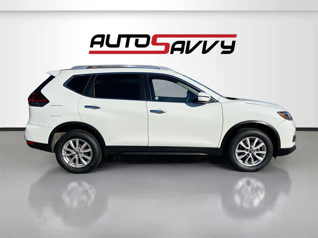 2020 Nissan Rogue SV White at Martin Chrysler Dodge Jeep Ram