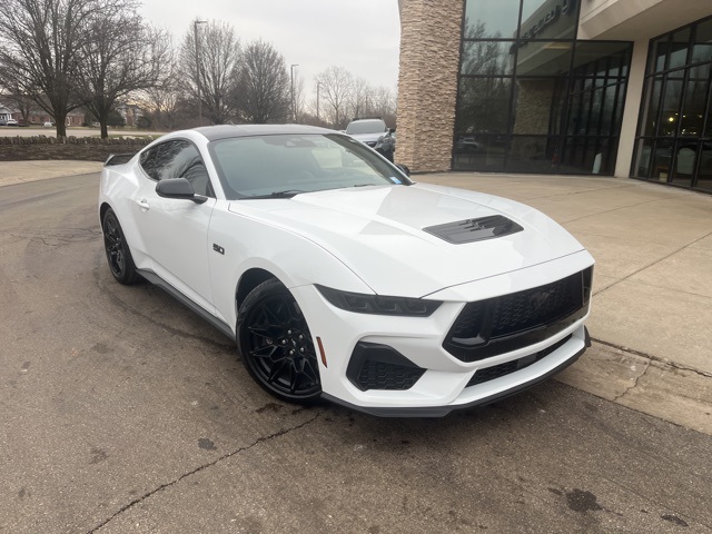 2025 Ford Mustang GT Premium Fastback RWD