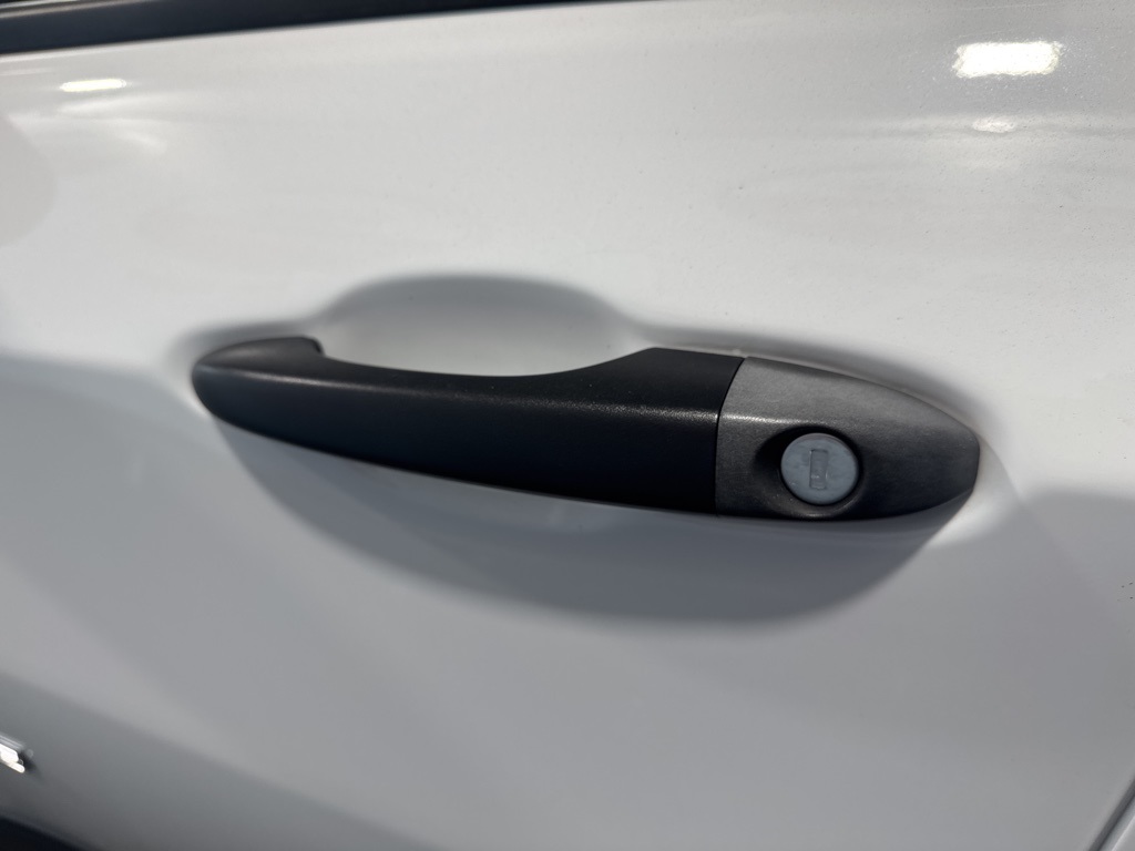 Thumbnail: 2025 Jeep Compass - 14