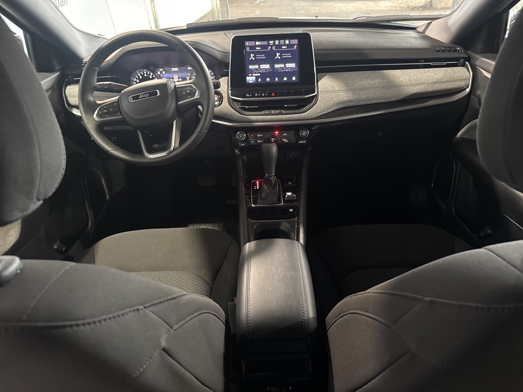 Thumbnail: 2025 Jeep Compass - 28