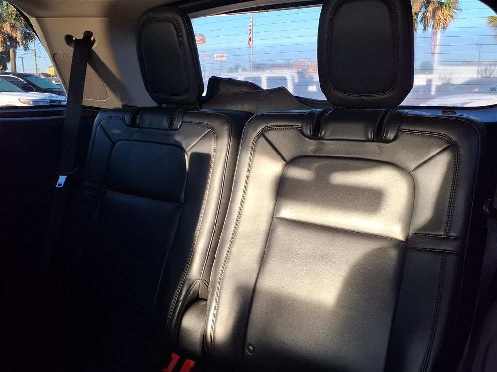 2021 Lincoln Aviator Reserve Silver at Gullo Toyota