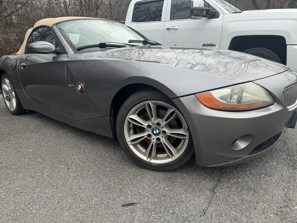 2003 BMW Z4 3.0i Roadster RWD