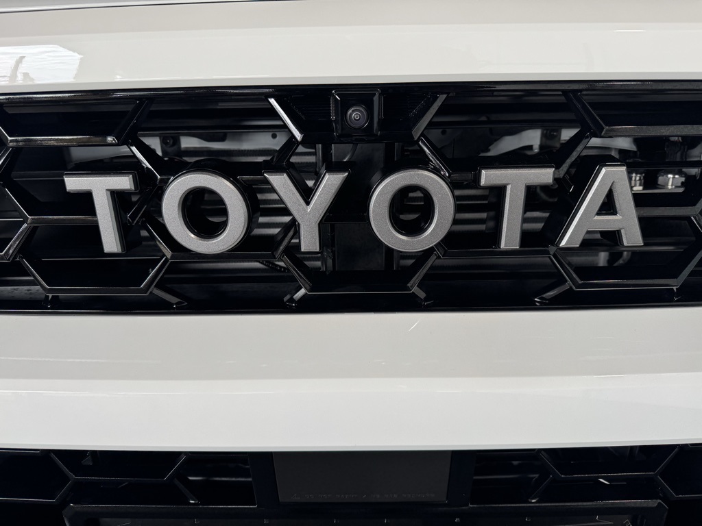 Thumbnail: 2026 Toyota 4Runner - 14