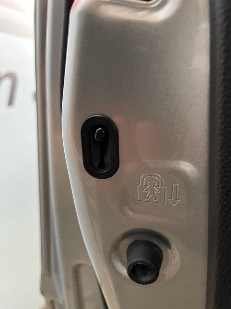 Thumbnail: 2025 Toyota Tacoma - 25