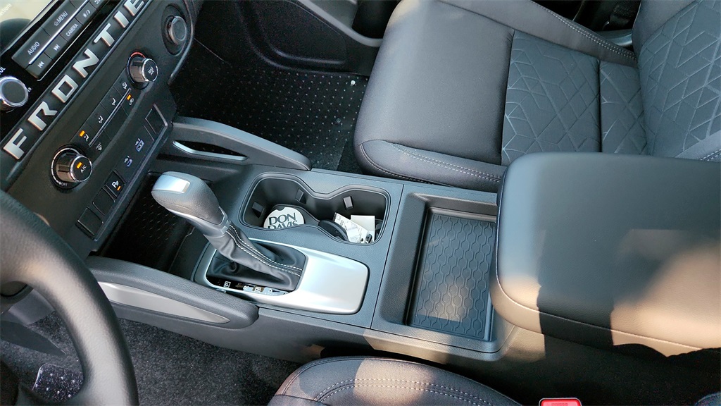 2025 Nissan Frontier